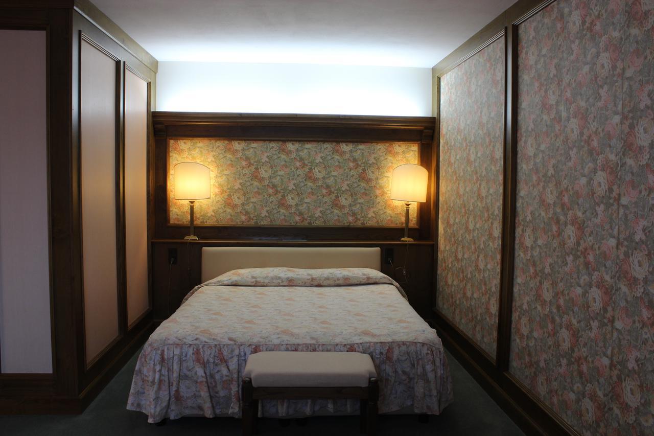 Hotel La Lepre Bianca Gallio Exterior photo